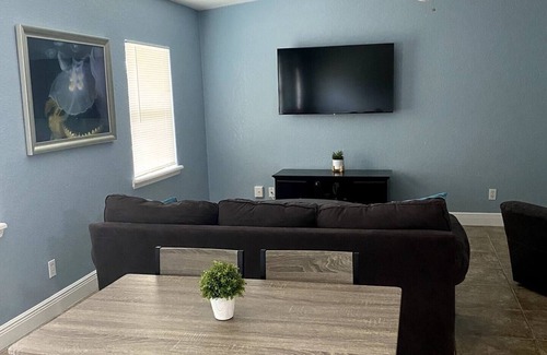 Chuluota Casa | Charming 3-bedroom home away from home.