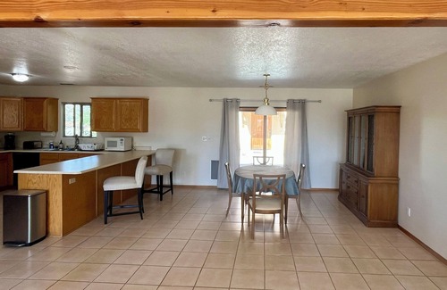 Corrales Casa | Charming 3-bedroom house in beautiful Corrales