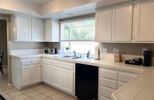 Murrieta Casa | Charming 3-bedroom house with great mtn view, AC, WIFI, in marvelous Murrieta
