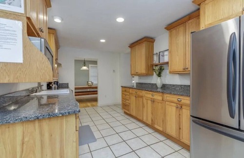 Sunapee Casa | Charming 3-Bedroom House. Walk to Sunapee Harbor and Short Drive to Mt. Sunapee