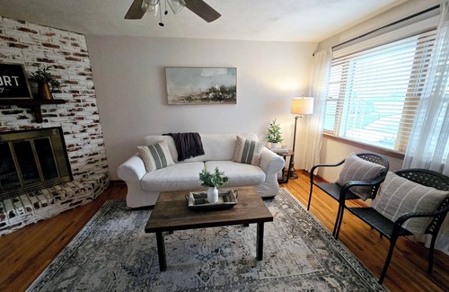 Ulysses Casa | Charming 3-bedroom house with sunset views in Ulysses