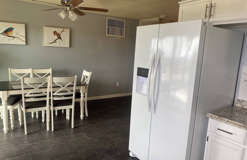 Gallup Casa | Charming 3-bedroom house with WiFi, AC in welcoming Gallup
