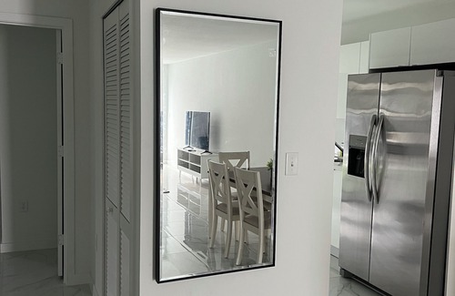 Gladeview Casa | Charming 3-bedroom house in cool Miami with AC, WiFi