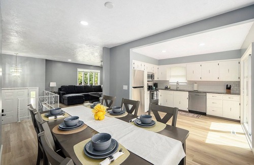 Omaha Casa | Charming 3-Bedroom House With A King Bed