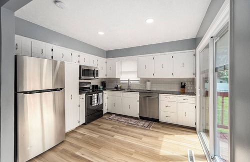 Omaha Casa | Charming 3-Bedroom House With A King Bed