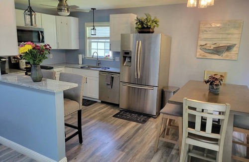 Fletcher Casa | Charming 3 bedroom pet friendly home!