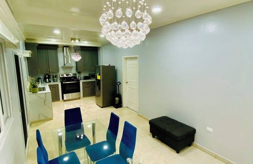 Tela Casa | Charming 3-bedroom pool house with AC, WiFi in enchanting Tela