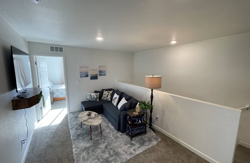 Johnstown Casa | Charming 3-bedroom townhome in quaint Johnstown