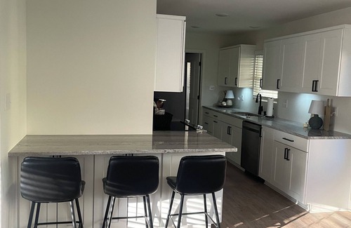Mid America Casa | Charming 3-bedroom house in a quiet neighborhood in wonderful Hot Springs