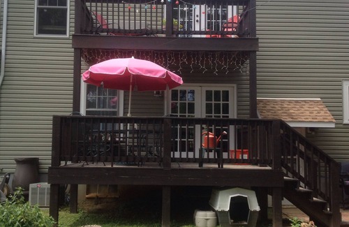 Deer Park Casa | Encantadora casa de 3 dormitorios / 2BA en Derby City. ¡Cerca de todo lo que Louisville ofrece!