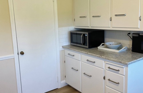Old Saybrook Casa | Charming 3BR home-water views and 1 min walk to desirable Cornfield Point Beach!
