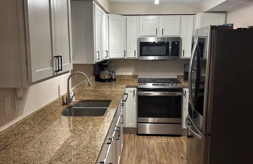 Elk Rapids Casa | Charming 4-bedroom house in the pleasant Village of Elk Rapids.