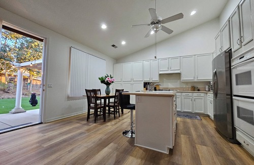 North Broadway Casa | Charming 4-bedroom house with hot tub, fireplace, and games in lovely Escondido