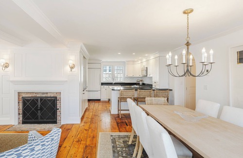 Nantucket Town Casa | Charming 4-bedroom house with AC, WiFi steps from downtown in Nantucket