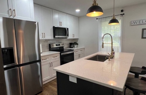 Lilburn Casa | Charming 4-bedroom house Old Town Lilburn