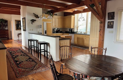 Campobello Casa | Charming 4-bedroom timber-frame house with AC and WiFi in Campobello.