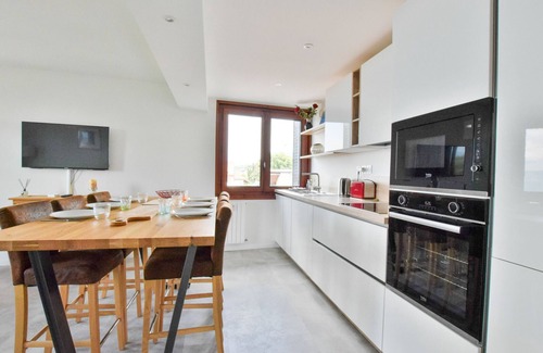 Neuvecelle Apartamento | Encantador apartamento 4 pers con balcón y vista al lago, cerca de la playa en Neuvecelle