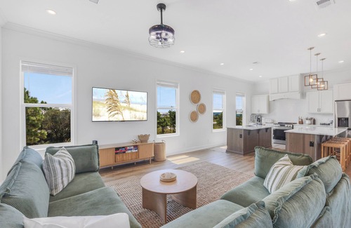Fort Morgan Casa | Charming 4BD/4.5BA Beach House. Private Pool! Boardwalk to Bay! Steps to Beach!