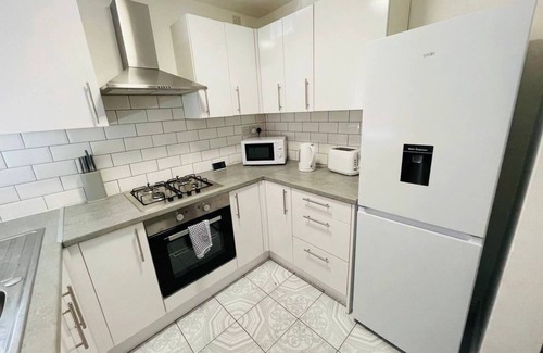 Liverpool Casa | Charming 4Bedroom entire House at Orleans