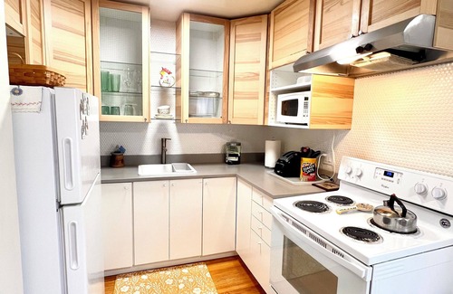 Alameda Apartamento | Charming Alameda Bungalow Easy Access to San Francisco, Beach, Redwoods, Marinas