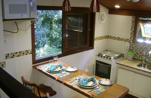Centro Chalet De Esquí | Encantador y acogedor chalet completo en el lado minero de Vila de Maringá.
