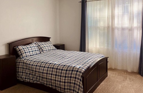 Carpentersville Casa | Charming and Cozy Home in a Serene Neighborhood