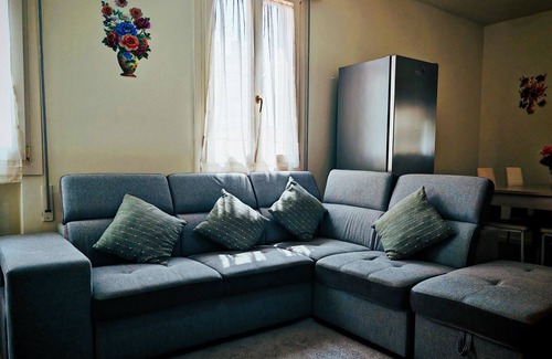 Malamocco Apartamento | Charming Apartment with Garden View in enchanting Venezia