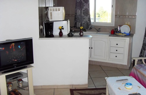 Eastern Hammamet Apartamento | Encantador apartamento: hermosa vista al mar azul + jardín en Hammamet