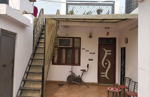 New Delhi Apartamento | Charming apartment in fabulous New Delhi with AC with rooftop area and a open
