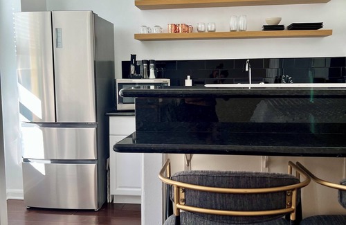 East Village Apartamento | Charming apartment with Parking and AC in delightful Long Beach