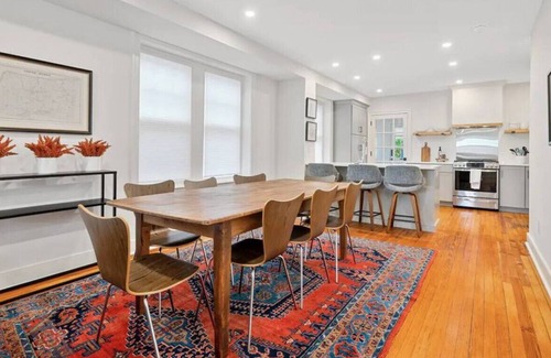 Ardmore Casa | Charming Ardmore Home - Sleeps 7