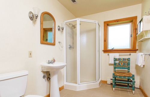 Baileys Harbor Cabina | Charming Baileys Hollow Cottage