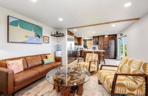 Waialee Otro | Charming barn on working ranch