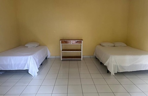 San Diego Cama Y Desayuno | Charming bed & breakfast with 3 bedrooms and WiFi, AC in enjoyable San Diego