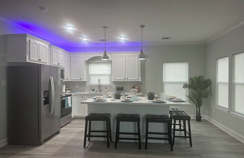 Surfside Beach Casa | Charming brand-new 3-bedroom beach house in superb Surfside Beach