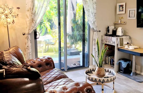 Djugun Apartamento | Charming Broome Bijou Home with Private Pool