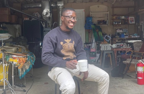 Fayetteville Casa | Charming building in terrific Fayetteville with WiFi, AC, fitness room