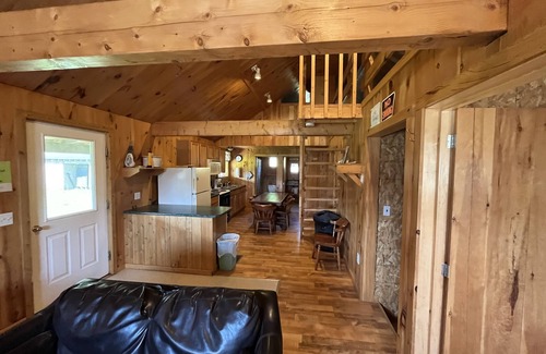 Fort Kent Cabina | Charming Cabin 4