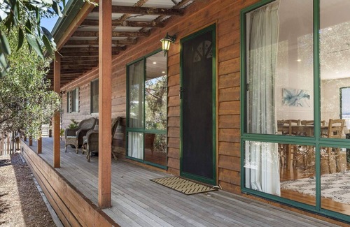 Anglesea Casa | Charming Cedar Cottage