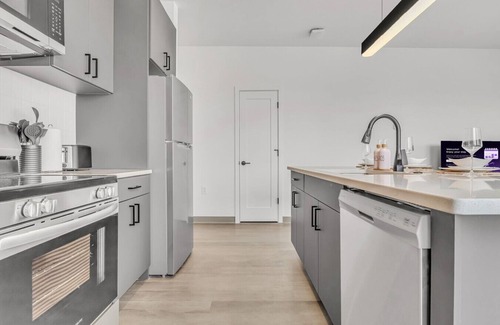 University Circle Apartamento | Charming & Central 2BR | Cleveland Clinic