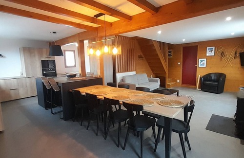 Arc-1800 Chalet De Esquí | Chalet acogedor y tranquilo · Terraza · Hammam · Aparcamiento · Arcs 1800