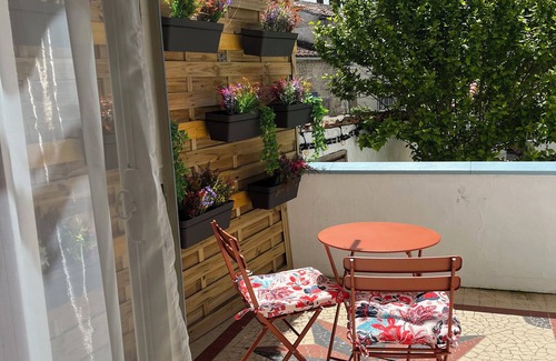 Beauvais sur Matha Casa | Charming Countryside House in Beauvais with pool
