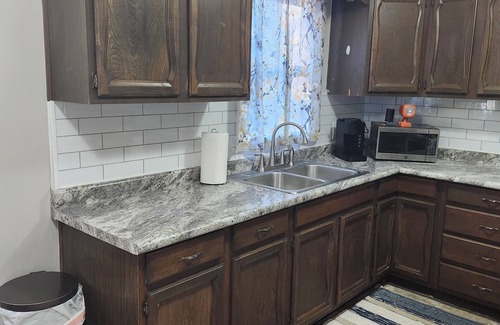 Wichita Casa | Charming comfortable Mid- term 2-bedroom house with WiFi, Wichita