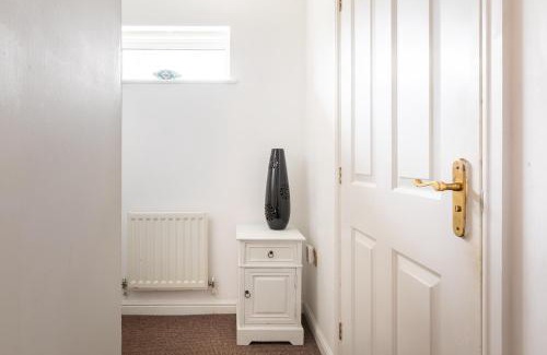 Staple Hill Apartamento | Charming Cosy Coach House in Fishponds Bristol
