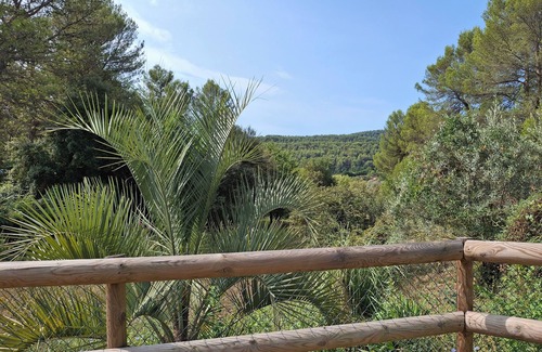 Simiane-Collongue Casa | Charming cottage with view and garden, 20 min from Aix and Marseille!