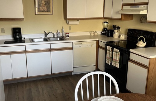 Lucas Cabaña | Charming Cottage Double only minutes from Malabar Farm & Pleasant Hill Lake!