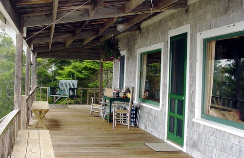 Friendship Cabaña | Encantadora casa de campo con vistas a las islas de la bahía de Muscongus