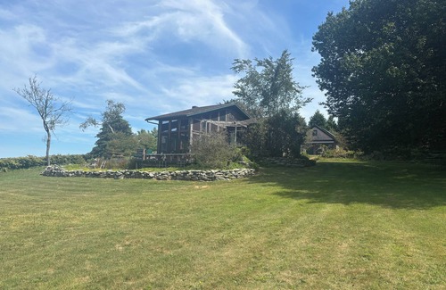 Little Compton Cabaña | Charming cottage with bucolic farm views, private waterfront 🏝️🐄☀️