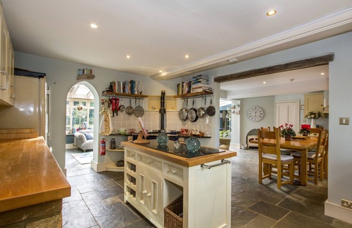 Wimborne Saint Giles Casa | Encantadora casa de campo en un pueblo muy tranquilo en Dorset. 5 dobles grandes.