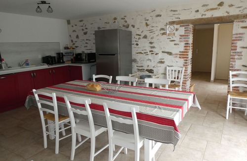 La Roche-sur-Yon Cabaña | Casa rural reformada con jardín, terraza y wifi en La Roche-sur-Yon